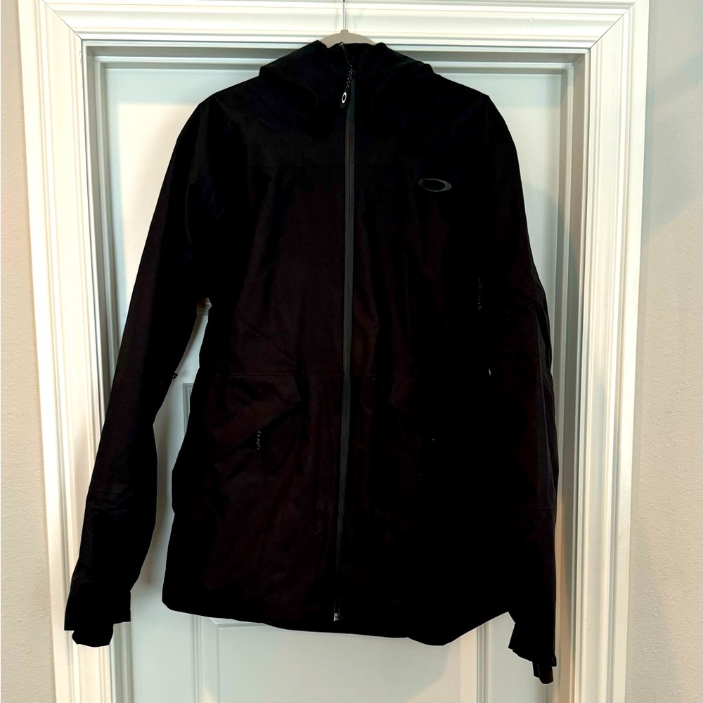 Black Oakley Ski Jacket